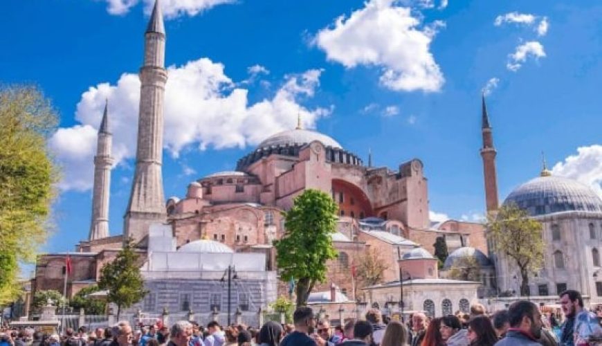 Hagia Sophia Tour with Historian Guide